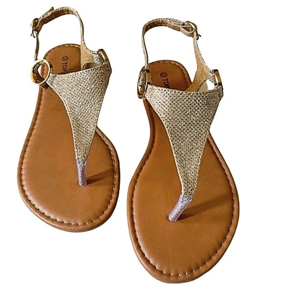 Top Moda Women's T-Strap Buckle Metallic O-Ring Accent Thong Champagne Flats - Picture 2 of 8